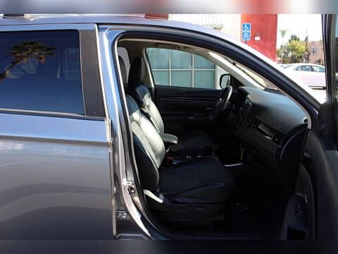 2019 Mitsubishi Outlander