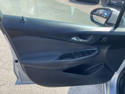 2017 Chevrolet Cruze LS Auto