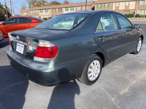 2005 Toyota Camry LE