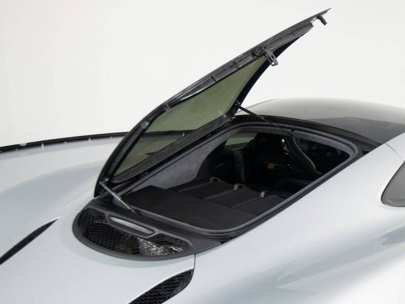 2017 McLaren 570GT