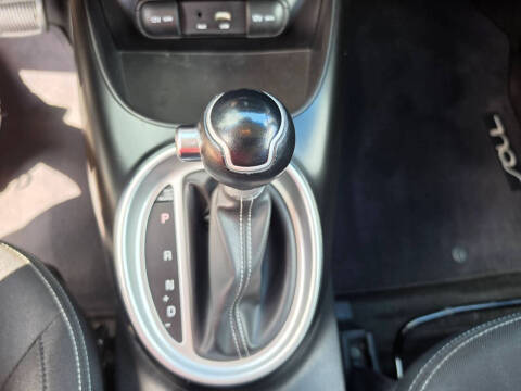 2018 Kia Soul +
