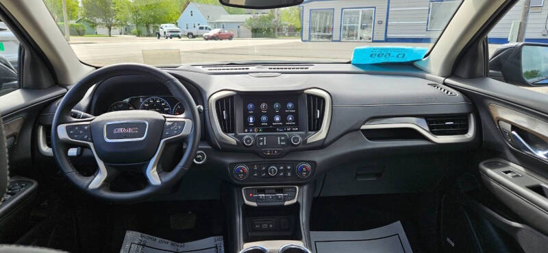 2023 GMC Terrain Denali