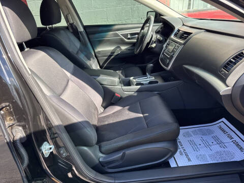 2017 Nissan Altima 2.5 SR