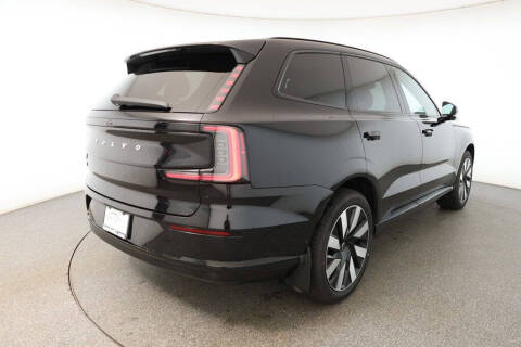 2025 Volvo EX90 Twin Plus 6P