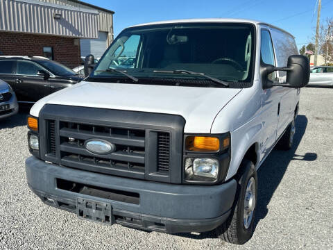 2014 Ford E-Series E-150
