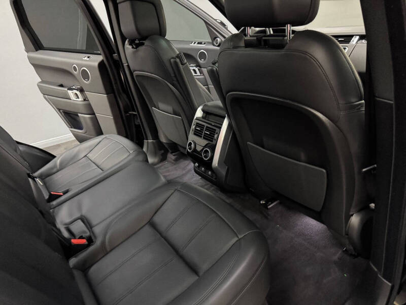 2021 Land Rover Range Rover Sport HSE Silver Edition