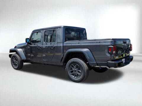 2025 Jeep Gladiator Sport S