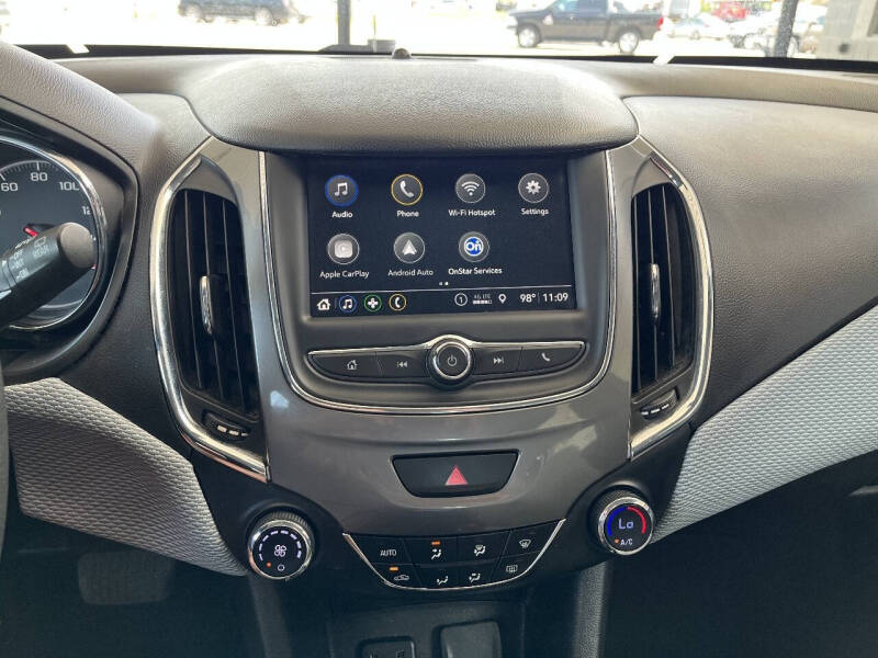 2019 Chevrolet Cruze LT