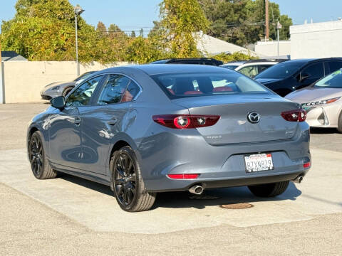 2022 Mazda Mazda3 Sedan Carbon Edition