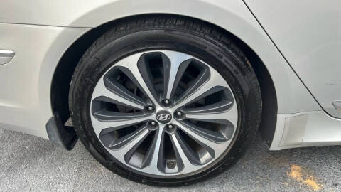 2012 Hyundai Genesis