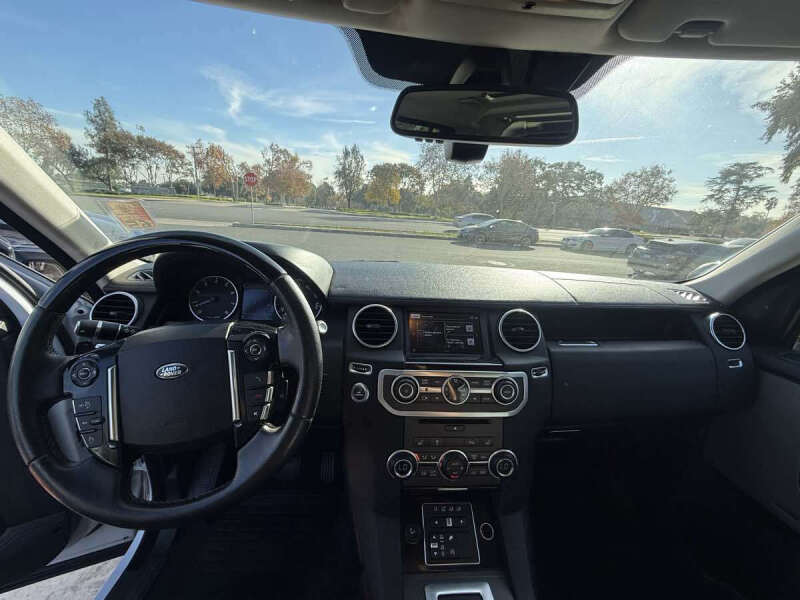 2016 Land Rover LR4 HSE