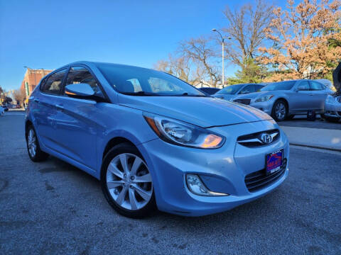 2013 Hyundai Accent for sale at H & R Auto in Arlington VA
