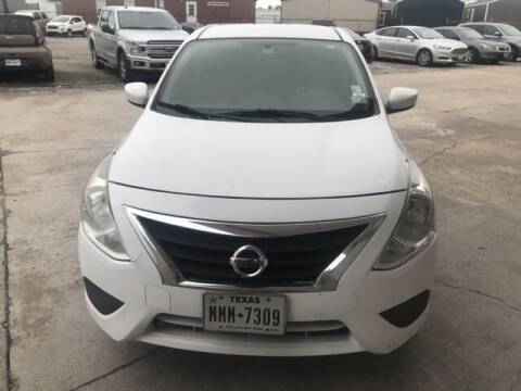 2018 Nissan Versa for sale at FREDY USED CAR SALES in Houston TX