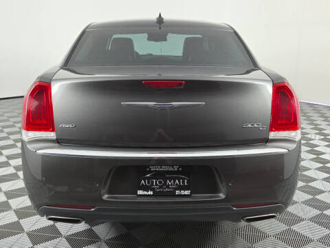 2016 Chrysler 300 C