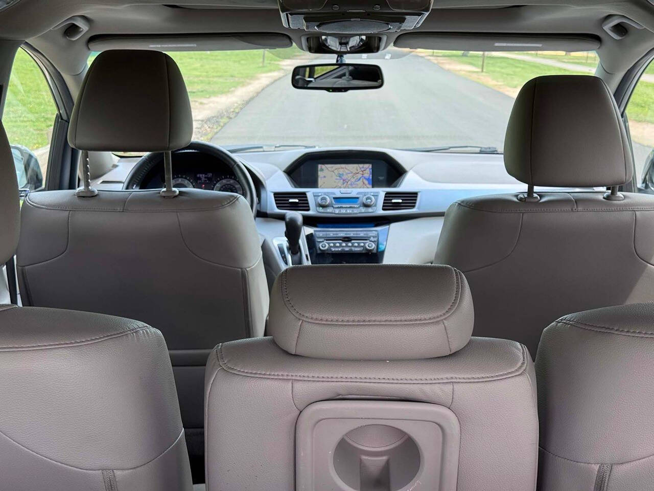 2011 Honda Odyssey 36