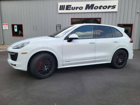 2016 Porsche Cayenne GTS