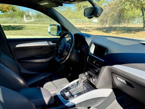 2015 Audi Q5 2.0T quattro Premium Plus