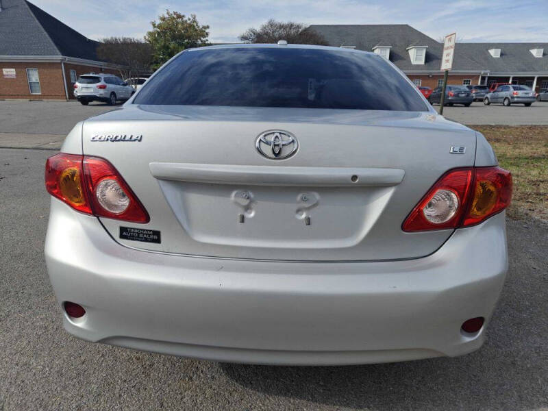 2010 Toyota Corolla Base's photo