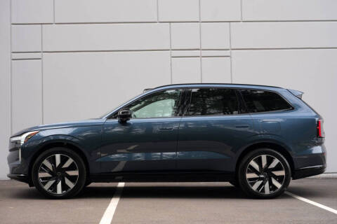 2025 Volvo EX90 Twin Performance Plus 6P