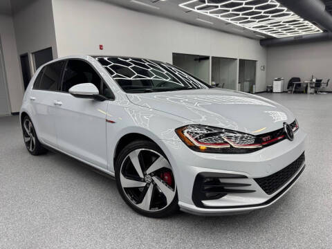 2020 Volkswagen Golf GTI SE