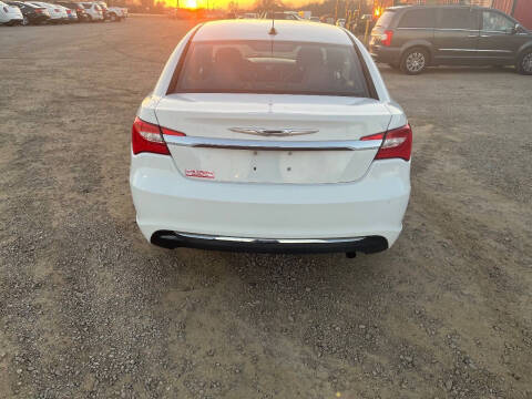 2012 Chrysler 200 LX