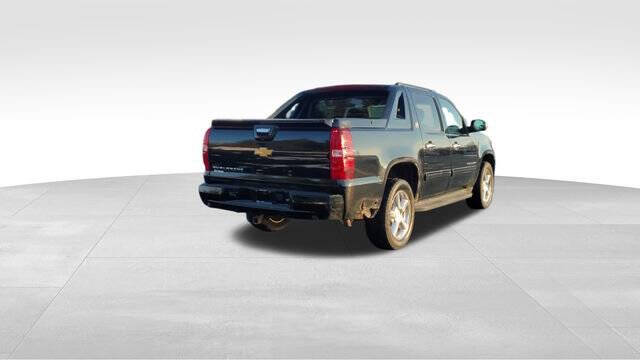 2013 Chevrolet Avalanche LT Black Diamond
