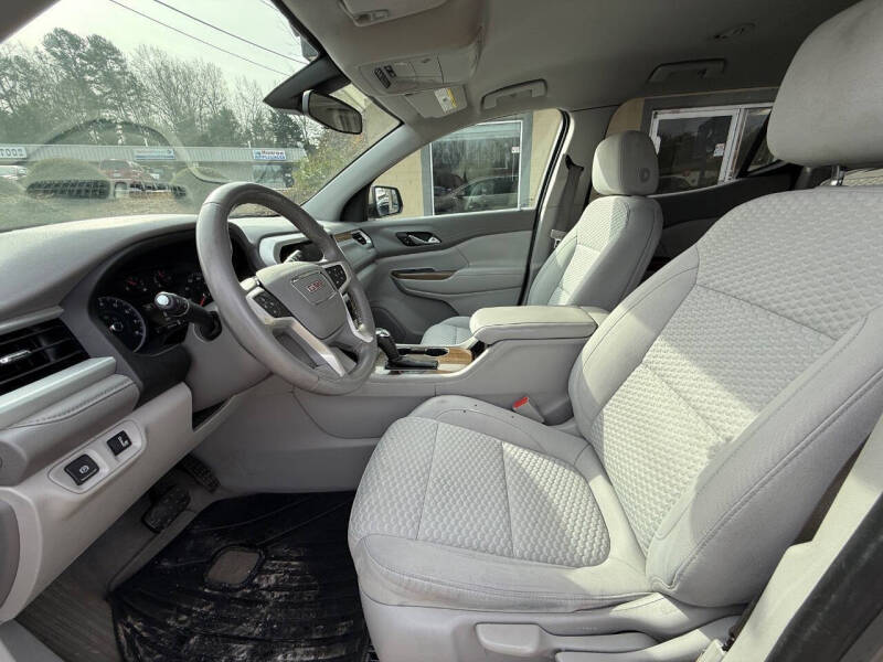 2019 GMC Acadia SLE-1