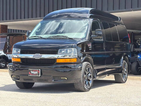 2023 Chevrolet Express 2500