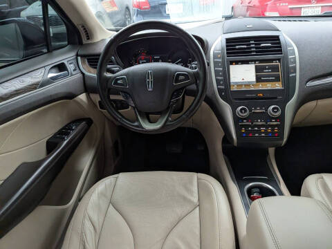 2017 Lincoln MKC Reserve