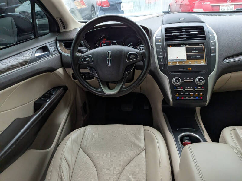 2017 Lincoln MKC Reserve