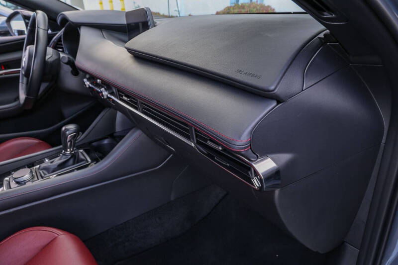 2024 Mazda Mazda3 Hatchback 2.5 S Carbon Edition