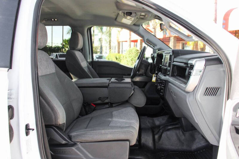 2024 Ford F-350 Super Duty XLT