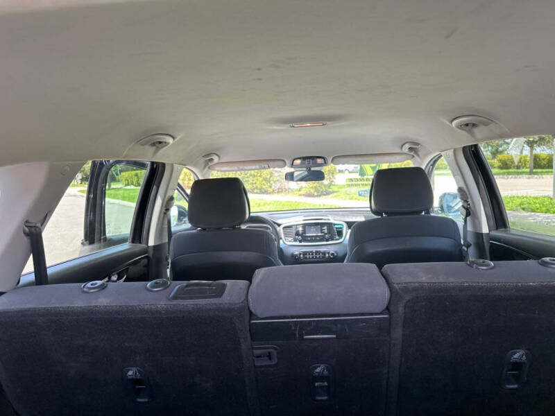 2017 Kia Sorento LX V6