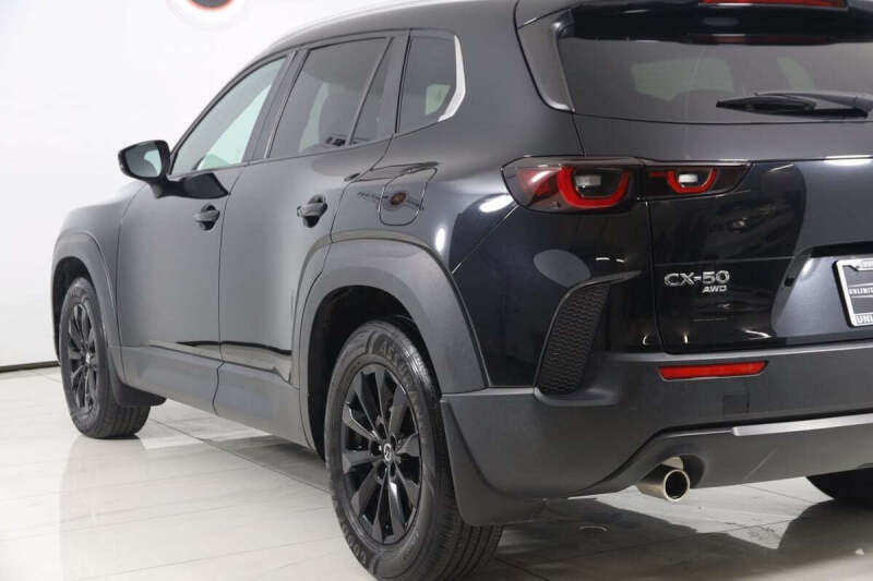 2023 Mazda CX-50 2.5 S Preferred Plus