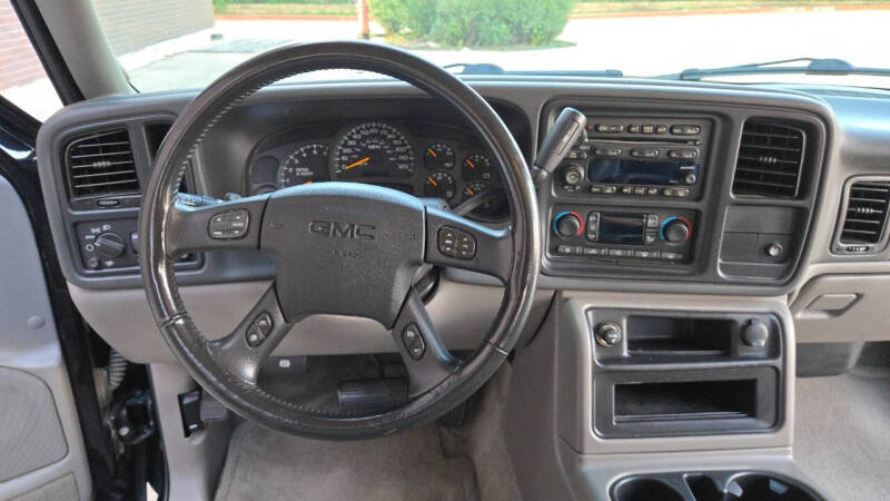 2004 GMC Yukon SLT