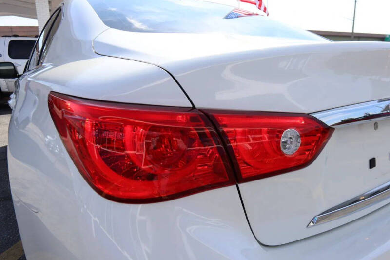 2017 Infiniti Q50 3.0T Signature Edition