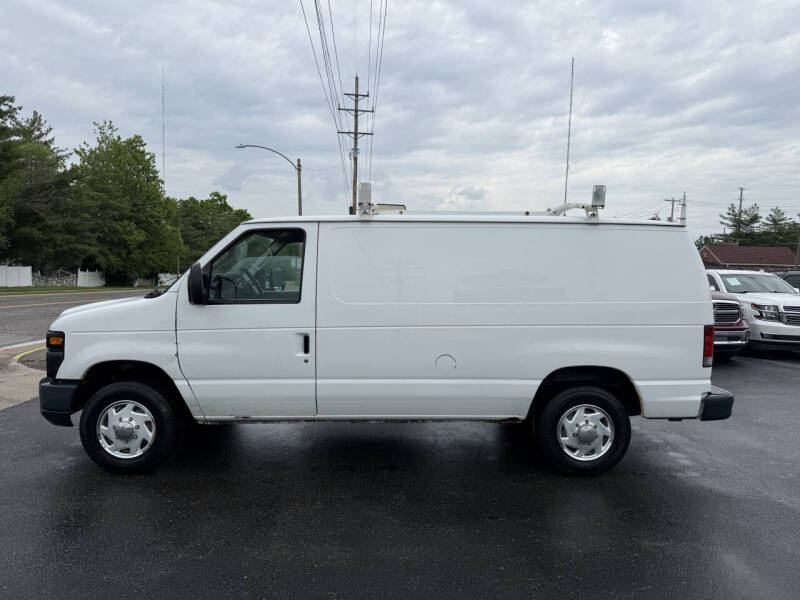 2011 Ford E-Series E-150