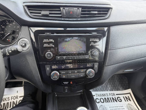 2017 Nissan Rogue SV