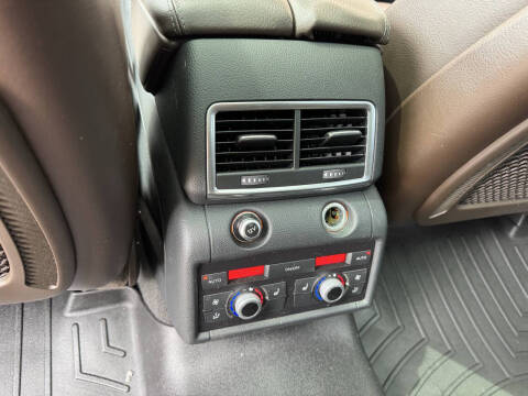 2011 Audi Q7 3.0 quattro TDI Prestige