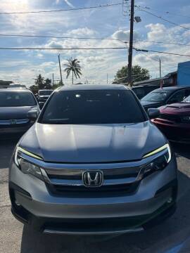 2020 Honda Pilot for sale at Molina Auto Sales in Hialeah FL