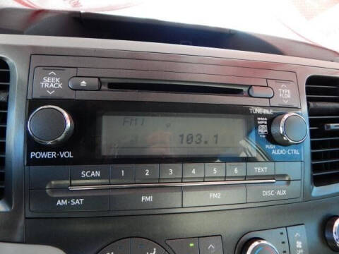 2011 Toyota Sienna Base 7-Passenger