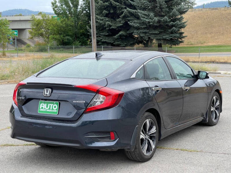 2017 Honda Civic Touring