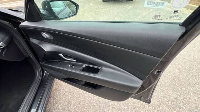 2023 Hyundai Elantra