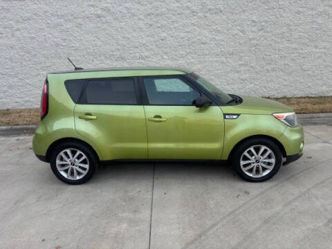 2018 Kia Soul +