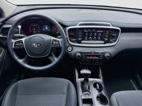 2020 Kia Sorento S V6