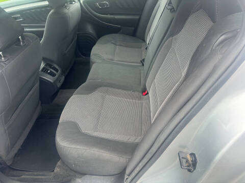 2013 Ford Taurus SEL