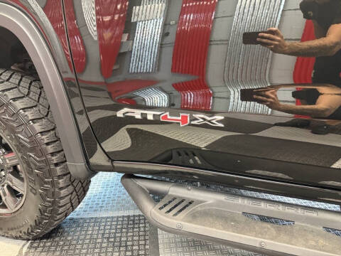 2024 GMC Sierra 1500 AT4X