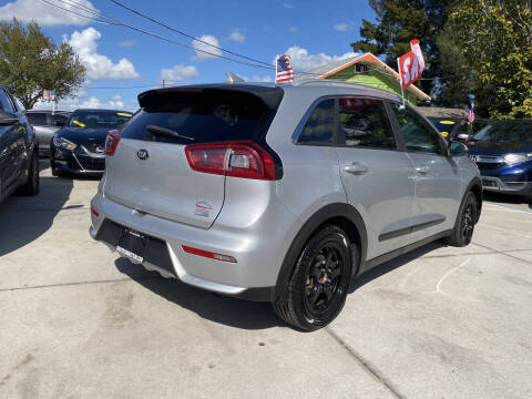 2018 Kia Niro LX