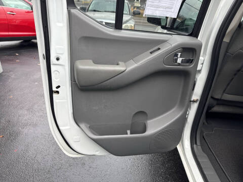 2019 Nissan Frontier SV