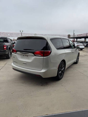 2020 Chrysler Pacifica Touring